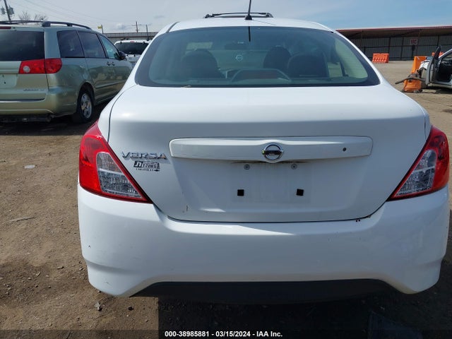 Nissan Versa 1.6 S 2016 3N1CN7AP4GL878467 Image 15