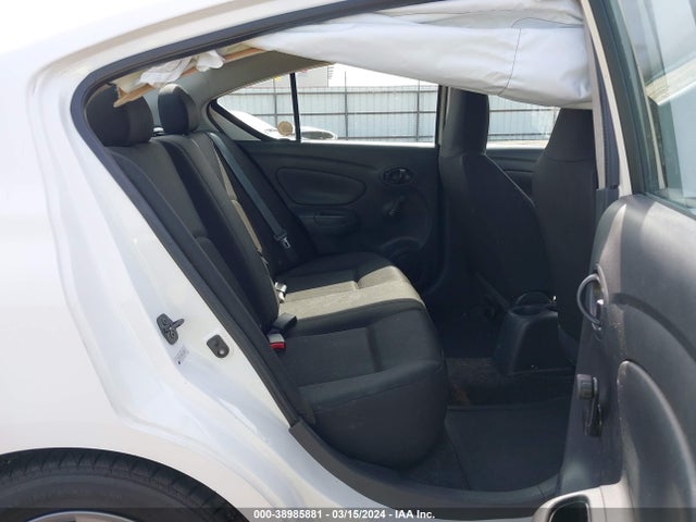 Nissan Versa 1.6 S 2016 3N1CN7AP4GL878467 Image 8