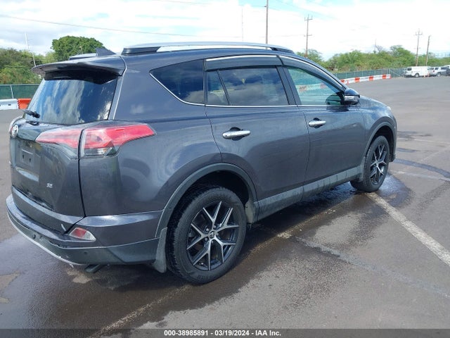 Toyota RAV4 SE 2016 JTMNFREV7GJ076056 Image 4