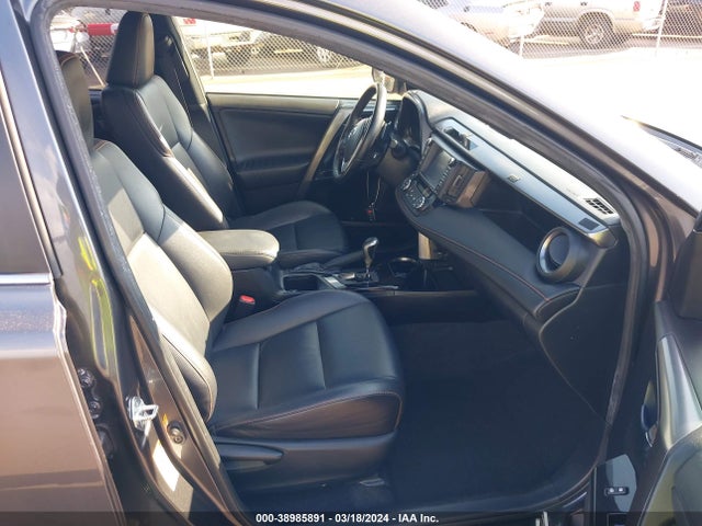 Toyota RAV4 SE 2016 JTMNFREV7GJ076056 Image 5