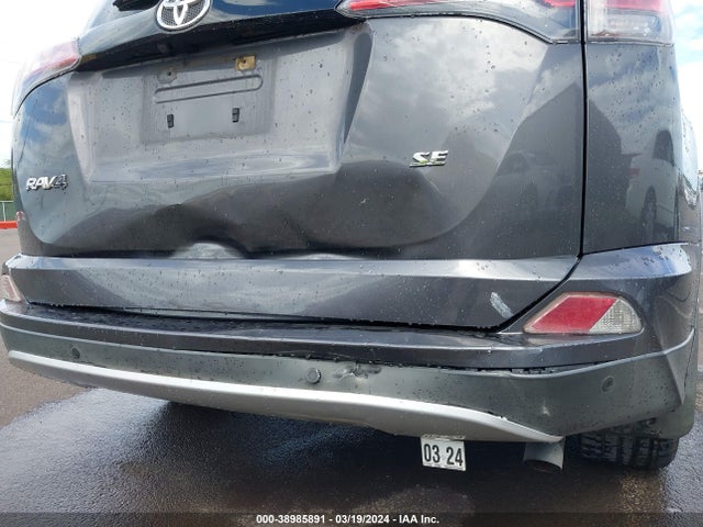 Toyota RAV4 SE 2016 JTMNFREV7GJ076056 Image 6