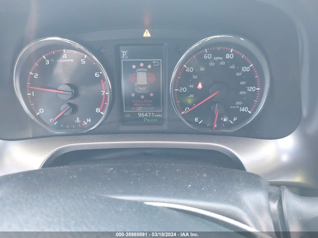 Toyota RAV4 SE 2016 JTMNFREV7GJ076056 Image 7
