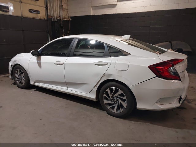 Honda CIVIC EX 2017 2HGFC2F73HH525578 Image 3