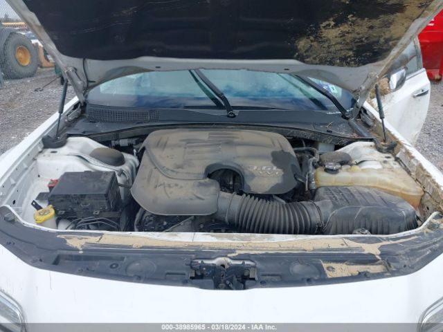 2C3CCAKGXKH560387 Chrysler 300 Limited Awd
