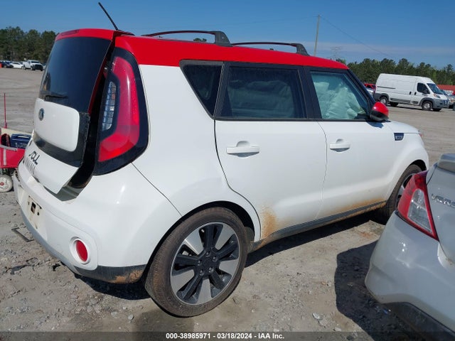 KIA SOUL + 2017 KNDJP3A5XH7451578 Image 12