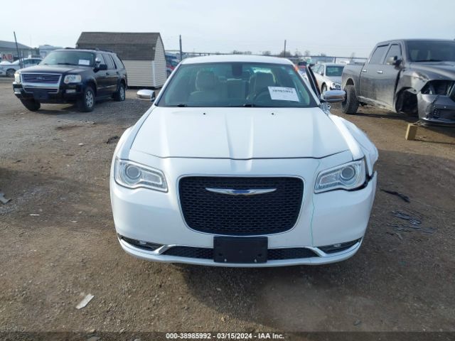 2C3CCAKG1JH160460 Chrysler 300 Limited Awd