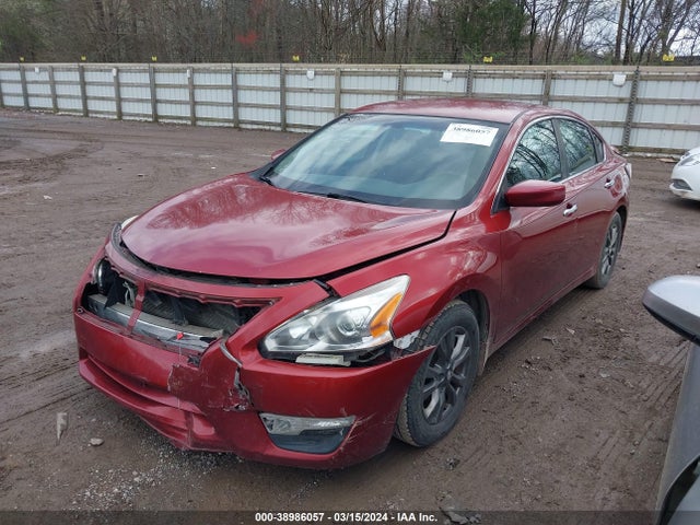 Nissan Altima 2.5 S 2015 1N4AL3AP0FC469367 Image 2