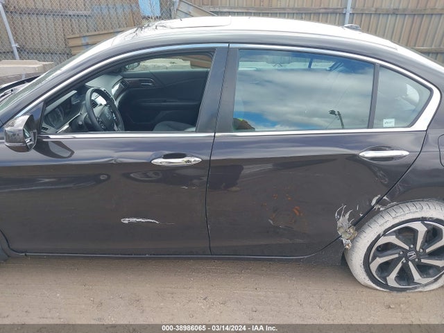 Honda ACCORD EX 2016 1HGCR2F70GA101001 Image 14