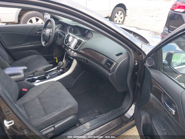 Honda ACCORD EX 2016 1HGCR2F70GA101001 Image 5