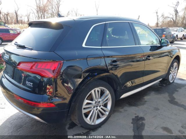 WA1BNAFY7J2104059 Audi Q5 2.0t Premium/2.0t Tech Premium