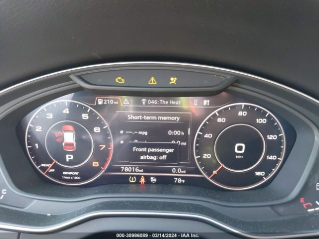 WA1BNAFY7J2104059 Audi Q5 2.0t Premium/2.0t Tech Premium