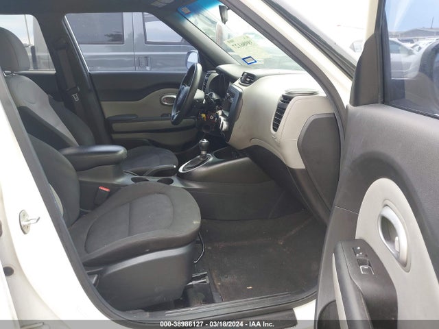 KIA Soul ! 2018 KNDJN2A21J7543402 Image 5