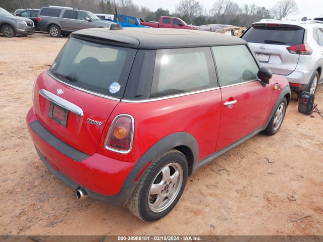 2007 MINI COOPER WMWMF33547TT57826 Photo 3