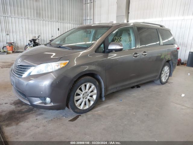 5TDDK3DC5ES074665 Toyota Sienna Limited 7 Passenger
