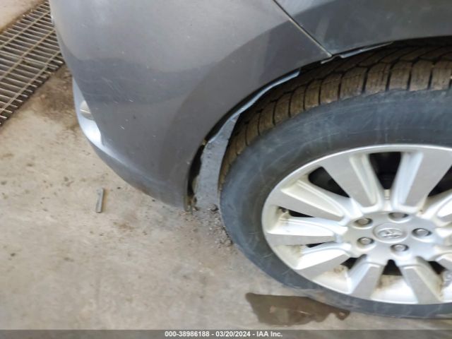 5TDDK3DC5ES074665 Toyota Sienna Limited 7 Passenger