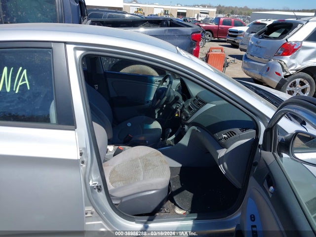 Hyundai ACCENT SE 2017 KMHCT4AE9HU209095 Image 5