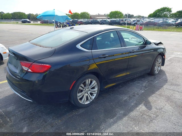 Chrysler 200 Limited 2015 1C3CCCAB0FN559084 Image 4