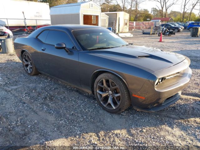 38986302 :رقم المزاد ، 2C3CDZAG2FH774664 vin ، 2015 Dodge Challenger Sxt مزاد بيع