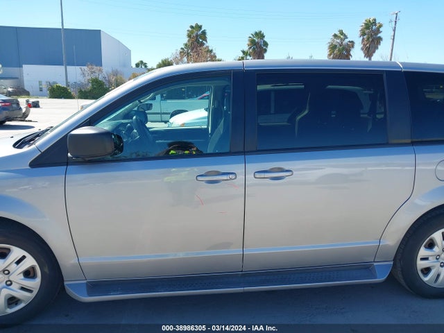 Dodge Grand Caravan Se 2018 2C4RDGBG6JR255306 Image 14