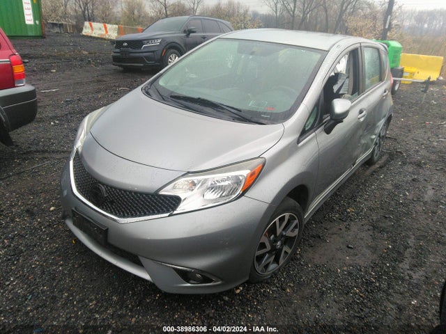 Nissan Versa Note Sr 2015 3N1CE2CP9FL375080 Image 2
