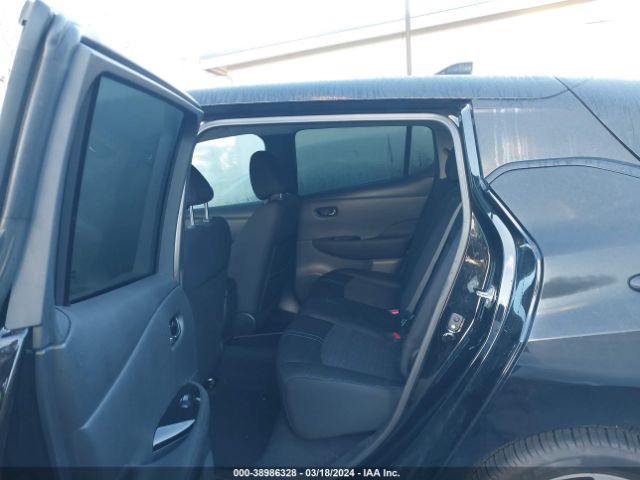 1N4BZ1CPXKC317353 Nissan Leaf Sv Plus