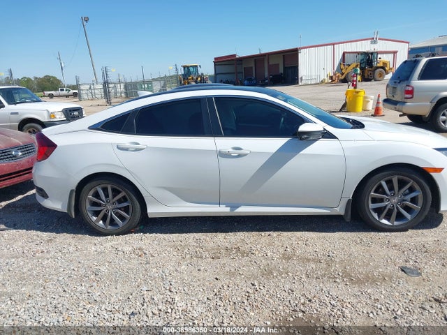 Honda CIVIC EX 2019 19XFC1F39KE007001 Image 13