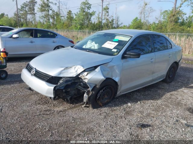 3VW2K7AJ1EM425795 Volkswagen Jetta 2.0l S