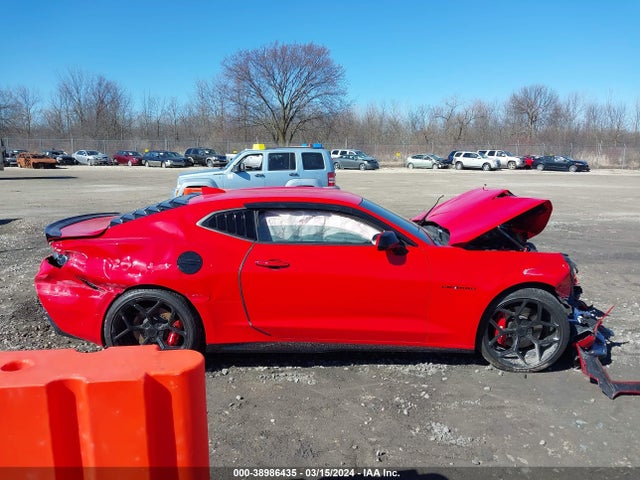 Chevrolet CAMARO 2SS 2018 1G1FH1R77J0153834 Image 12