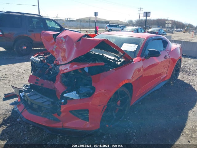 Chevrolet CAMARO 2SS 2018 1G1FH1R77J0153834 Image 2