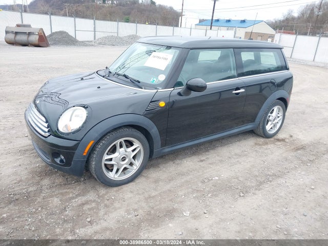 2010 MINI COOPER CLUBMAN WMWML3C56ATX51537 Photo 1