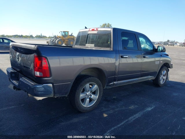 RAM 1500 Big Horn  4x2 5'7 Box 2018 1C6RR6LT9JS336796 Image 4