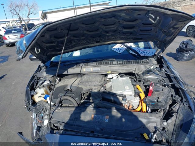 3FA6P0LU9KR261754 Ford Fusion Hybrid Se