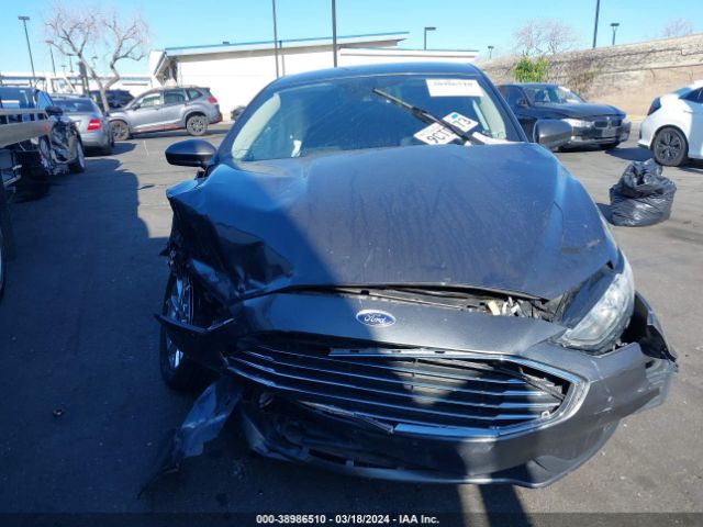 3FA6P0LU9KR261754 Ford Fusion Hybrid Se