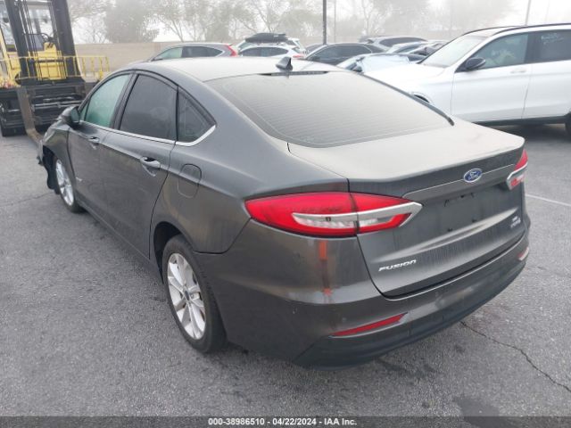 3FA6P0LU9KR261754 Ford Fusion Hybrid Se