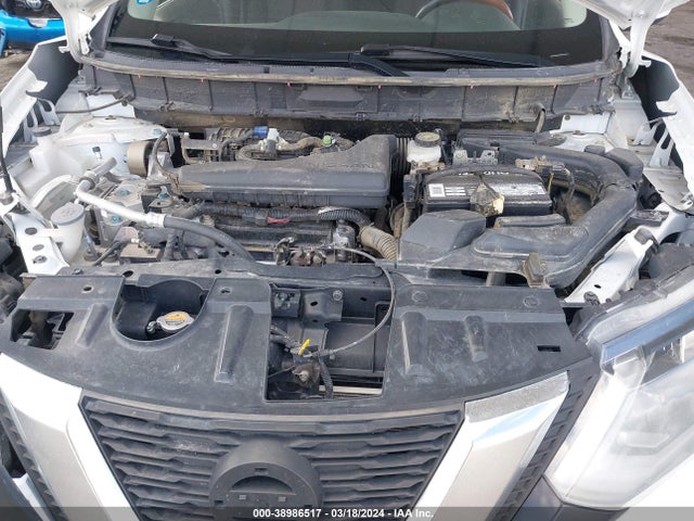 Nissan ROGUE S 2018 KNMAT2MT8JP589139 Image 10