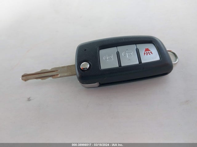 Nissan ROGUE S 2018 KNMAT2MT8JP589139 Image 11