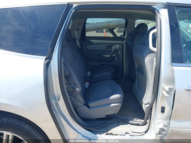 Chevrolet Traverse 1lt 2015 1GNKRGKD5FJ266454 Image 8