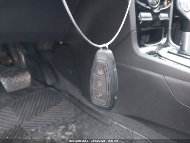 3FADP4CJ5GM110855 Ford Fiesta Titanium
