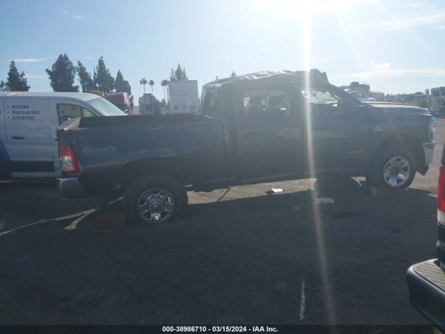3C6UR5CL5LG269032 RAM 2500 Tradesman  4x4 6'4 Box