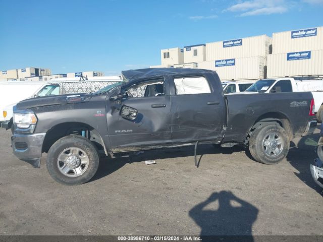 3C6UR5CL5LG269032 RAM 2500 Tradesman  4x4 6'4 Box