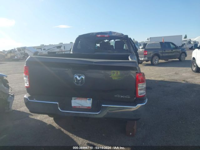 3C6UR5CL5LG269032 RAM 2500 Tradesman  4x4 6'4 Box