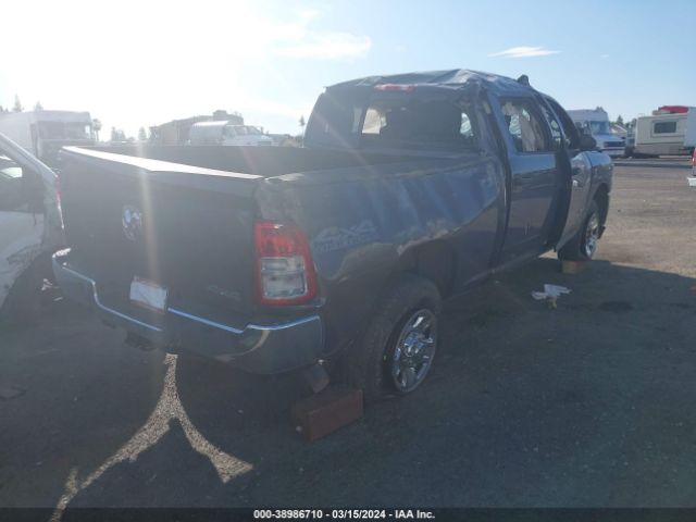 3C6UR5CL5LG269032 RAM 2500 Tradesman  4x4 6'4 Box