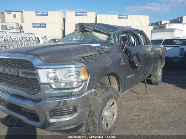 3C6UR5CL5LG269032 RAM 2500 Tradesman  4x4 6'4 Box