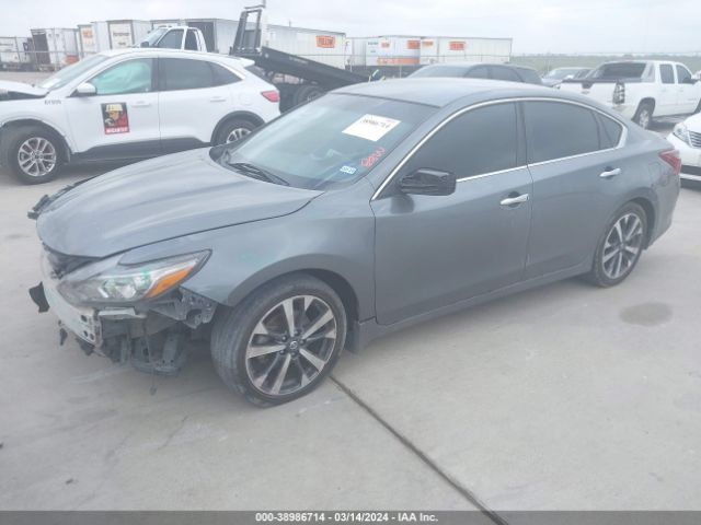 1N4AL3AP8HN315464 Nissan Altima 2.5 Sr