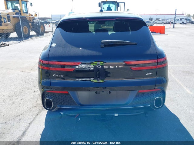 Genesis Gv70 2.5t Awd 2023 KMUMADTB7PU082506 Image 16