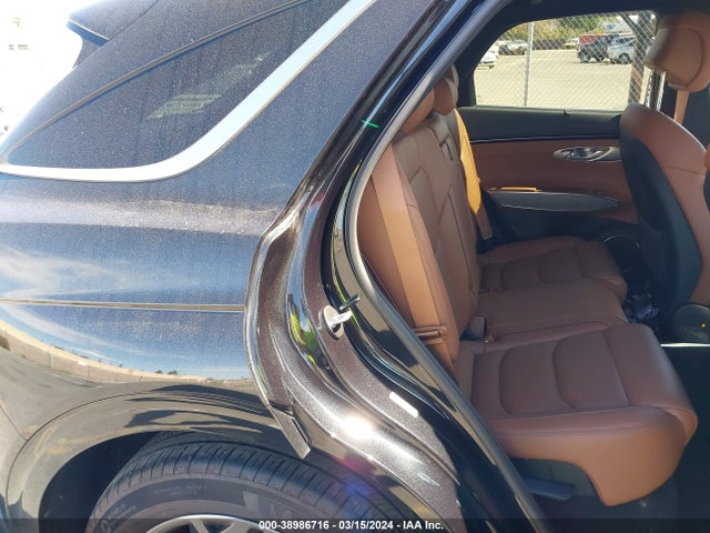 Genesis Gv70 2.5t Awd 2023 KMUMADTB7PU082506 Image 8