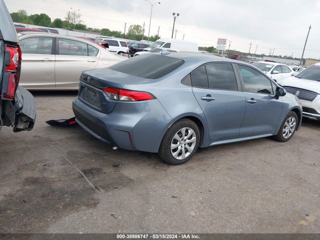 Toyota COROLLA LE 2020 5YFEPRAE4LP044349 Image 4