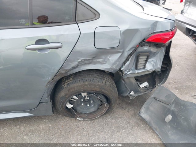 Toyota COROLLA LE 2020 5YFEPRAE4LP044349 Image 6