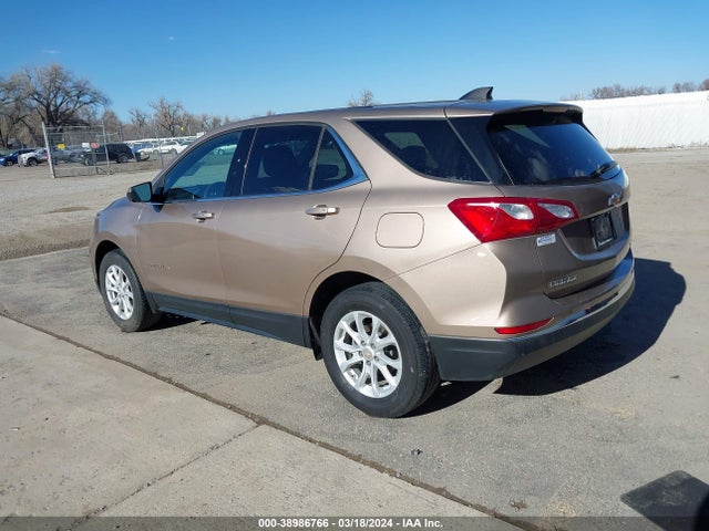 Chevrolet EQUINOX LT 2019 2GNAXUEV4K6198241 Image 3