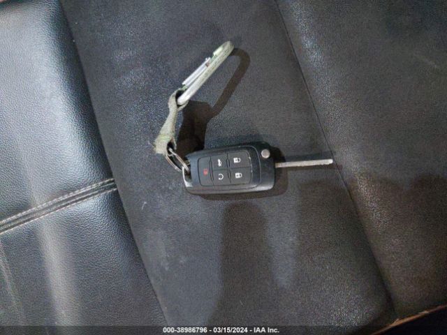 2G1125S32E9118852 Chevrolet Impala 2lt